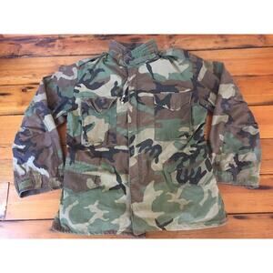 Vtg US Army Military Woodland Camo Uniform Cold Weather Field Coat M 50" w Hood